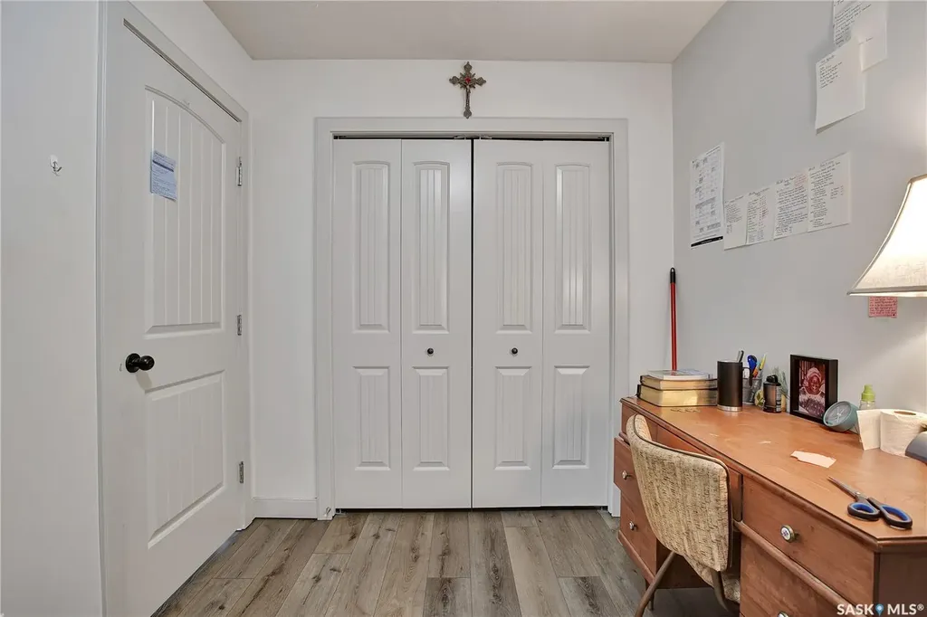 1703 Patrick Crescent Saskatoon SK S7W 0L6