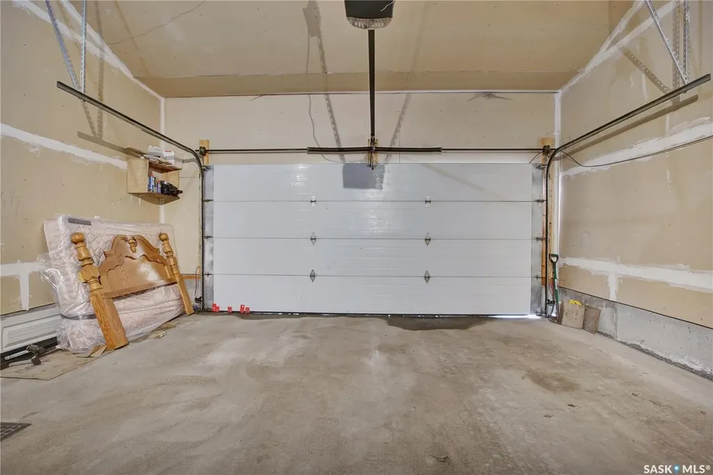 1703 Patrick Crescent Saskatoon SK S7W 0L6
