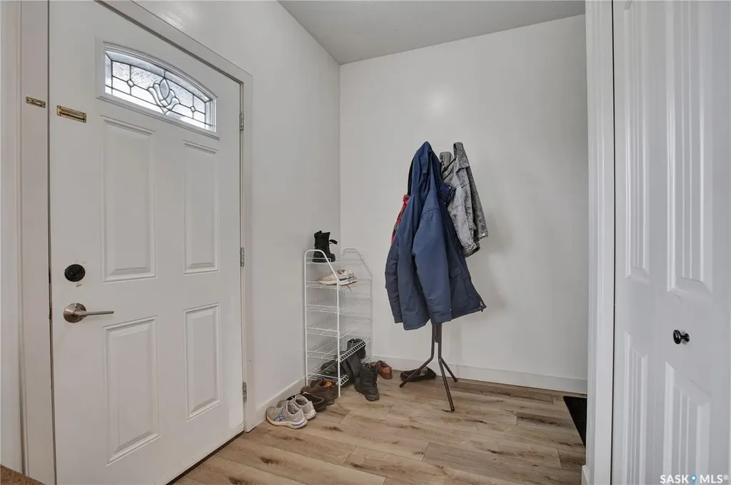 1703 Patrick Crescent Saskatoon SK S7W 0L6