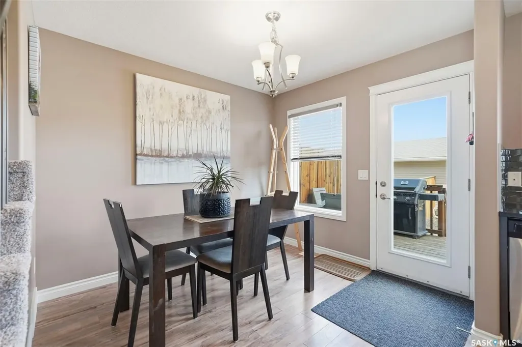 424 Maningas Bend Saskatoon SK S7W 0V6