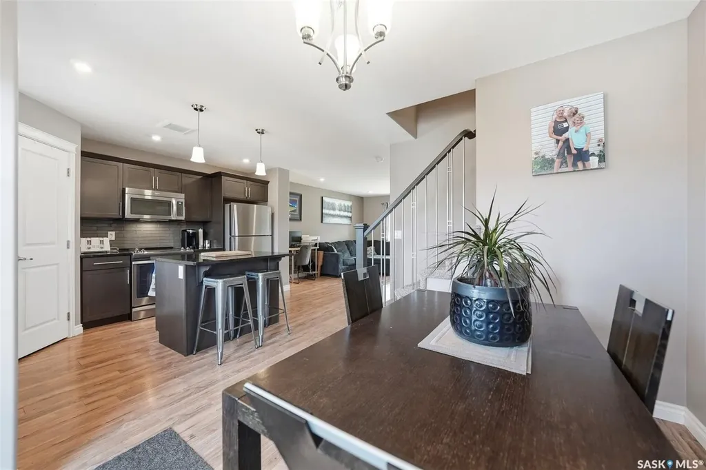 424 Maningas Bend Saskatoon SK S7W 0V6
