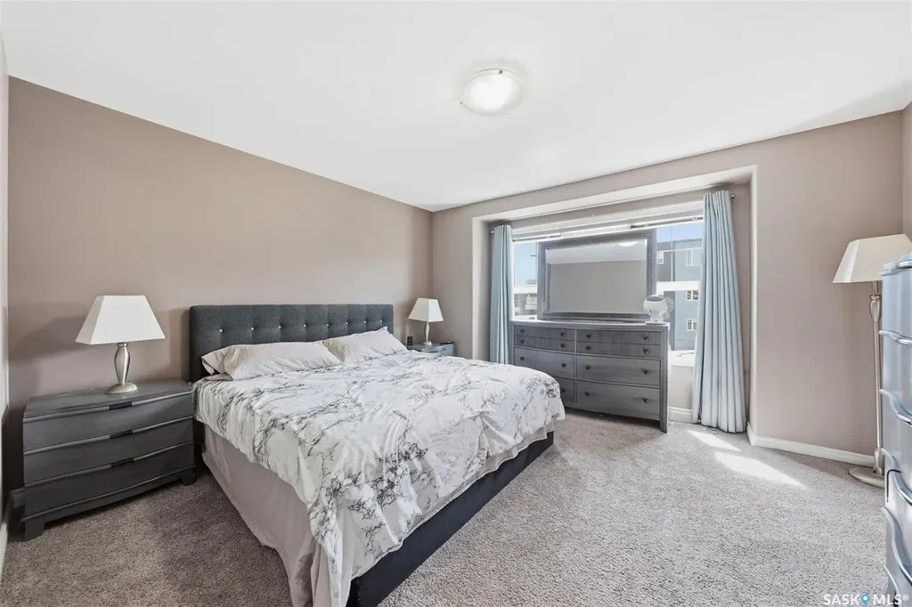 424 Maningas Bend Saskatoon SK S7W 0V6