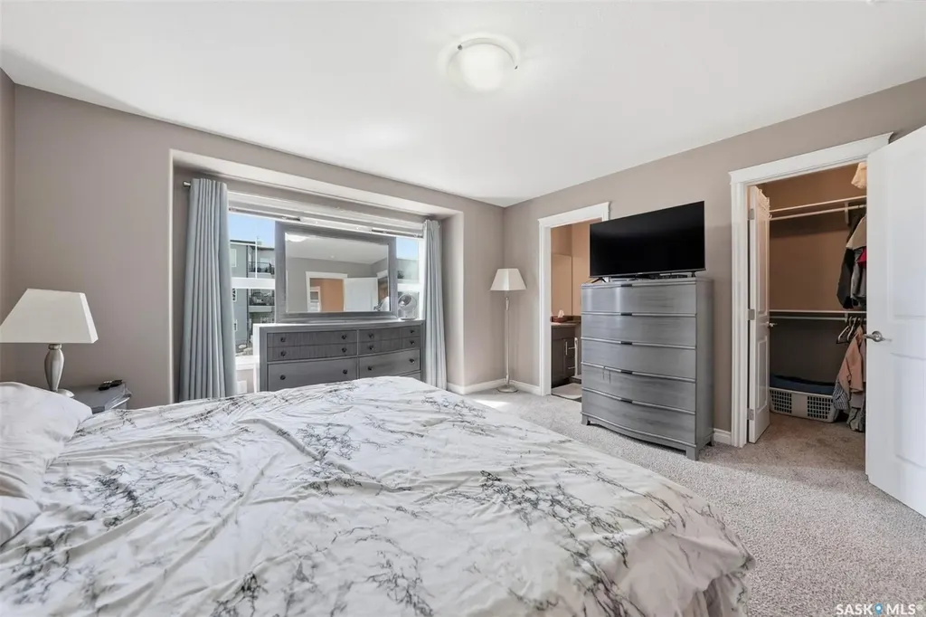 424 Maningas Bend Saskatoon SK S7W 0V6