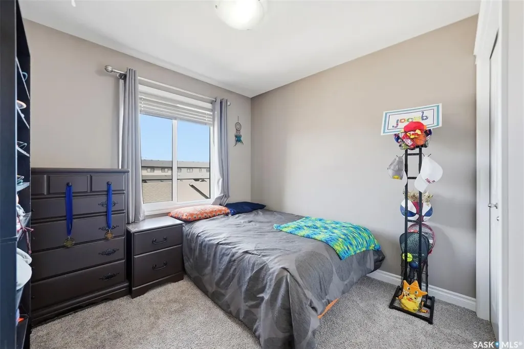 424 Maningas Bend Saskatoon SK S7W 0V6