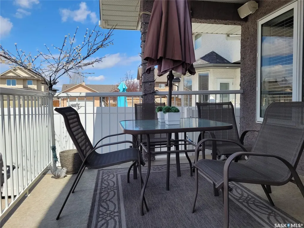 406 Bolton Place Saskatoon SK S7T 0A2