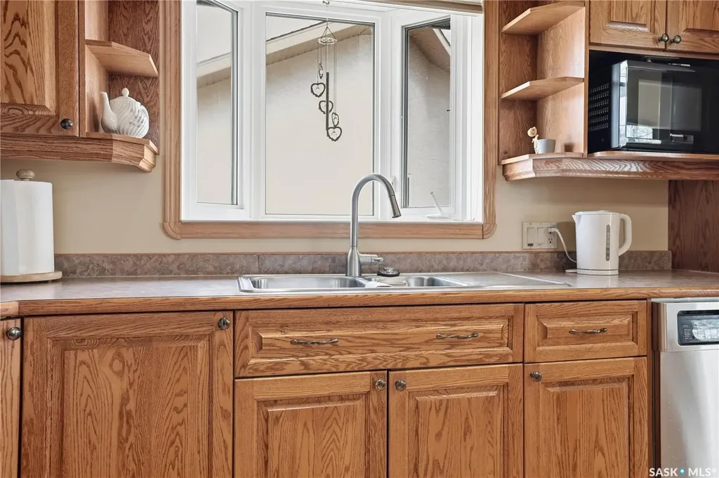 5959 Mallard Way Regina SK S4T 7X6