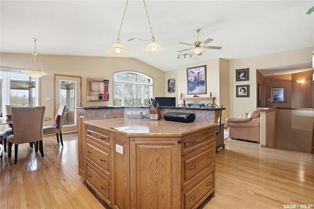 5959 Mallard Way Regina SK S4T 7X6