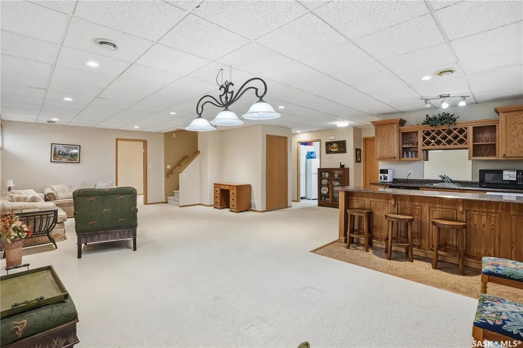 5959 Mallard Way Regina SK S4T 7X6