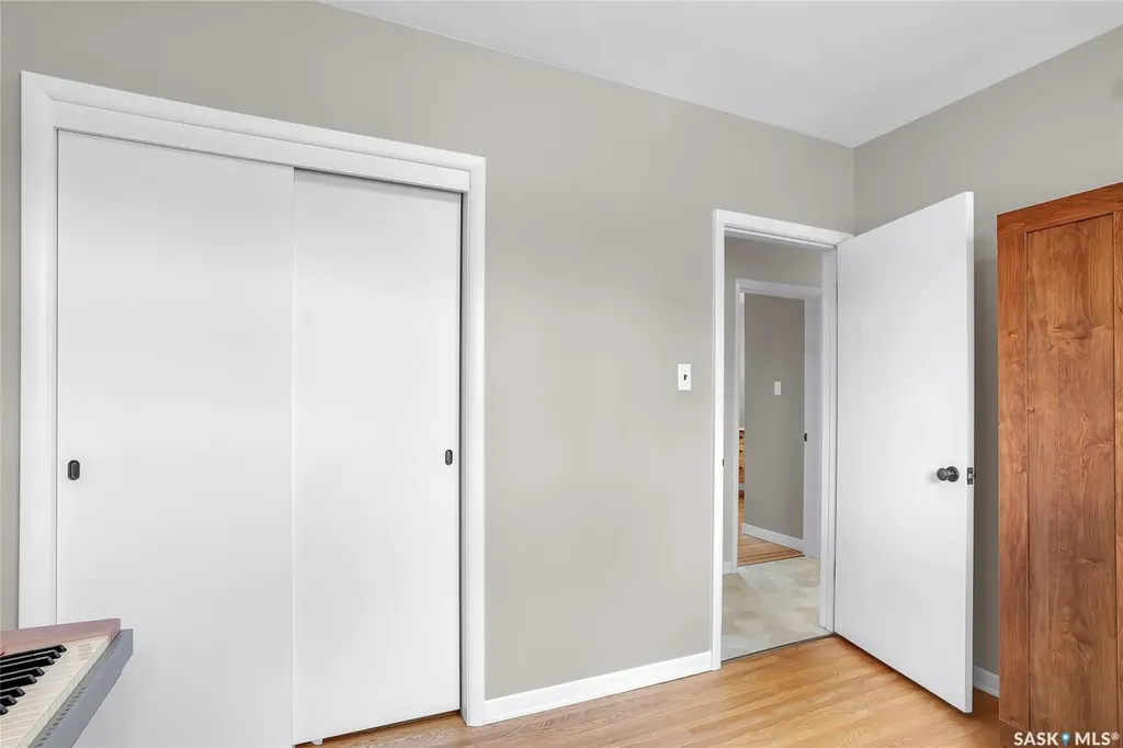 1601 Cumberland Avenue S Saskatoon SK S7H 2M4
