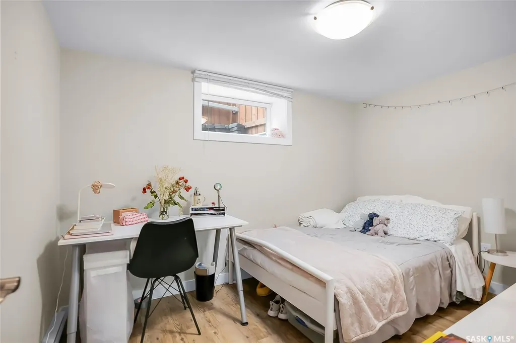 1601 Cumberland Avenue S Saskatoon SK S7H 2M4