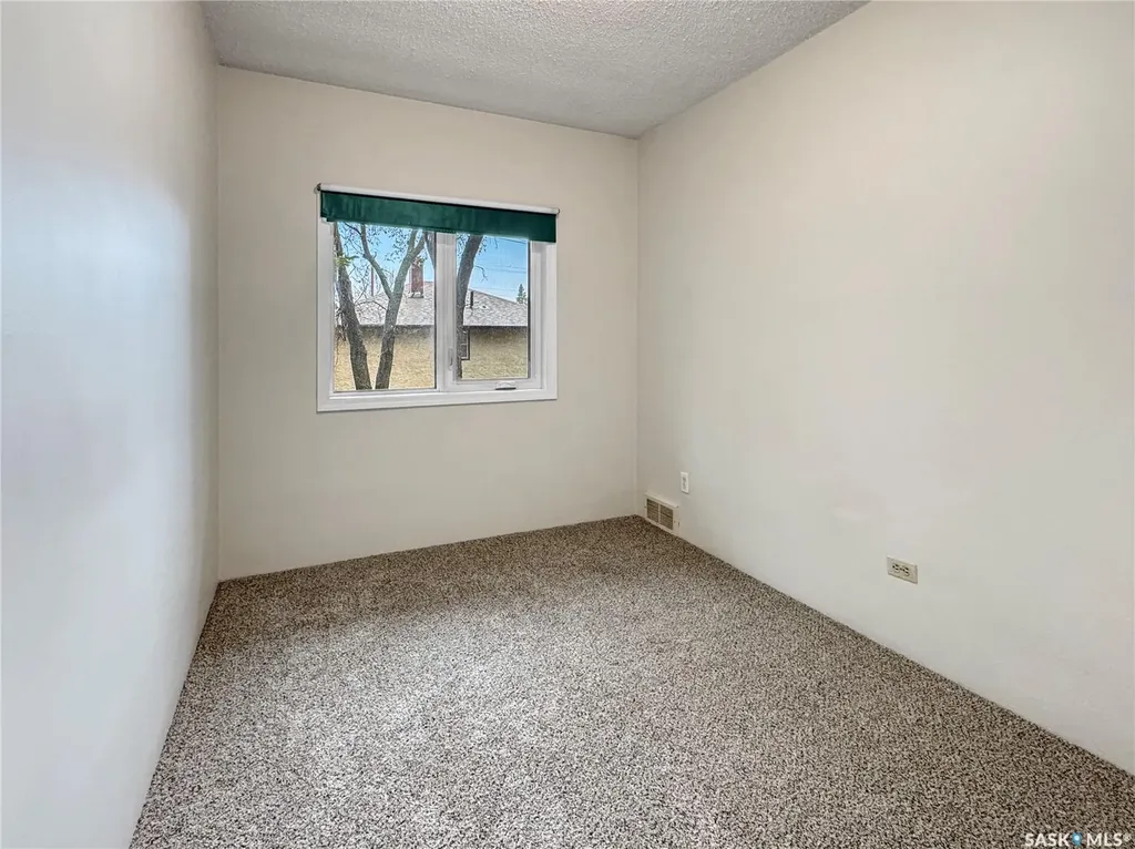 932 113th Street North Battleford SK S9A 2M1