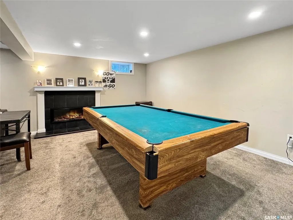932 113th Street North Battleford SK S9A 2M1