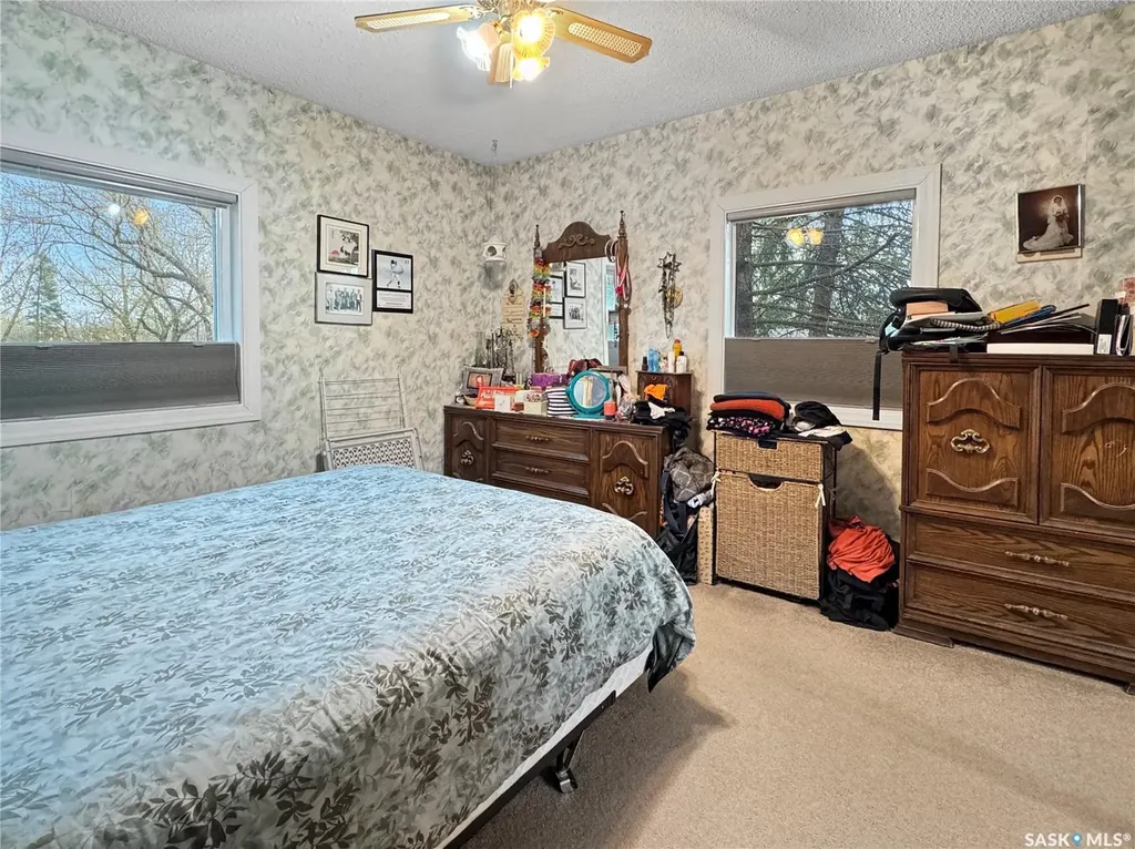 932 113th Street North Battleford SK S9A 2M1