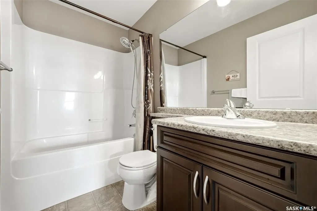 5038 Anthony Way Regina SK S4X 0H4