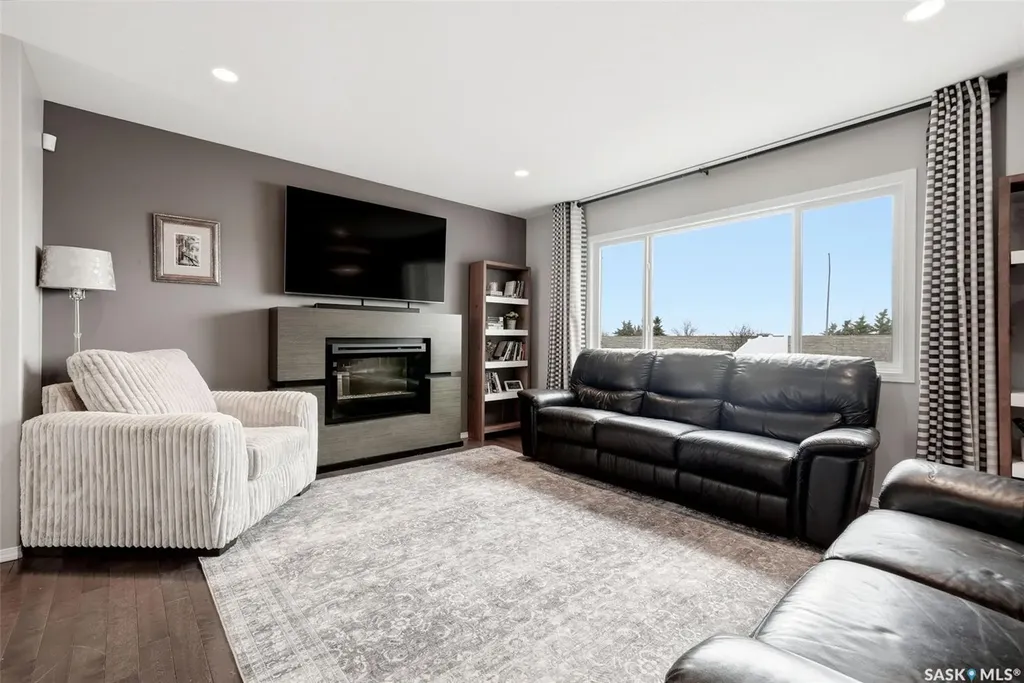 5038 Anthony Way Regina SK S4X 0H4