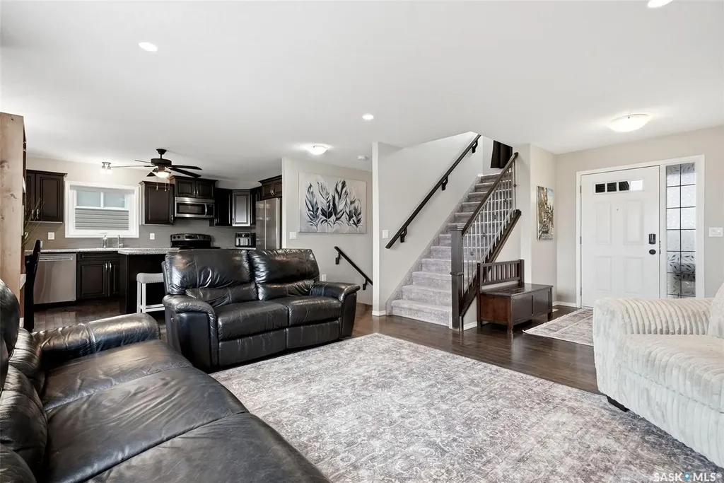 5038 Anthony Way Regina SK S4X 0H4