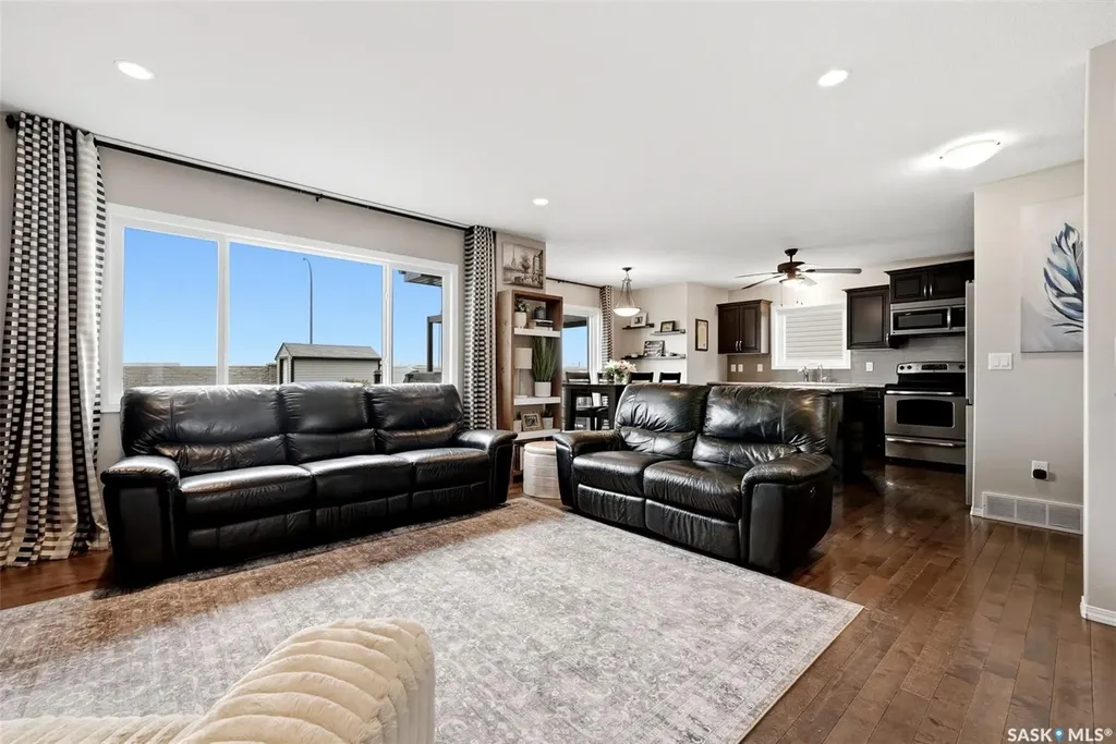 5038 Anthony Way Regina SK S4X 0H4