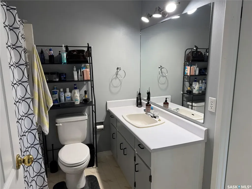 603 Lenore Drive Saskatoon SK S7K 6S1
