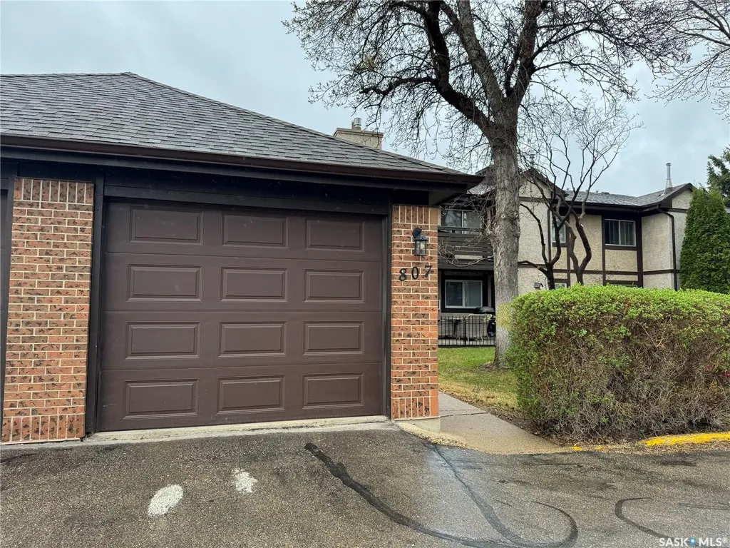 603 Lenore Drive Saskatoon SK S7K 6S1