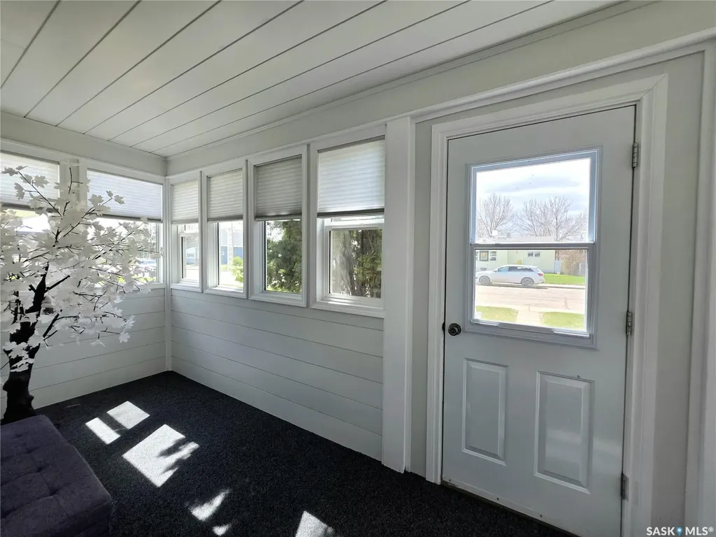 142 10th Avenue W Melville SK S0A 2P0