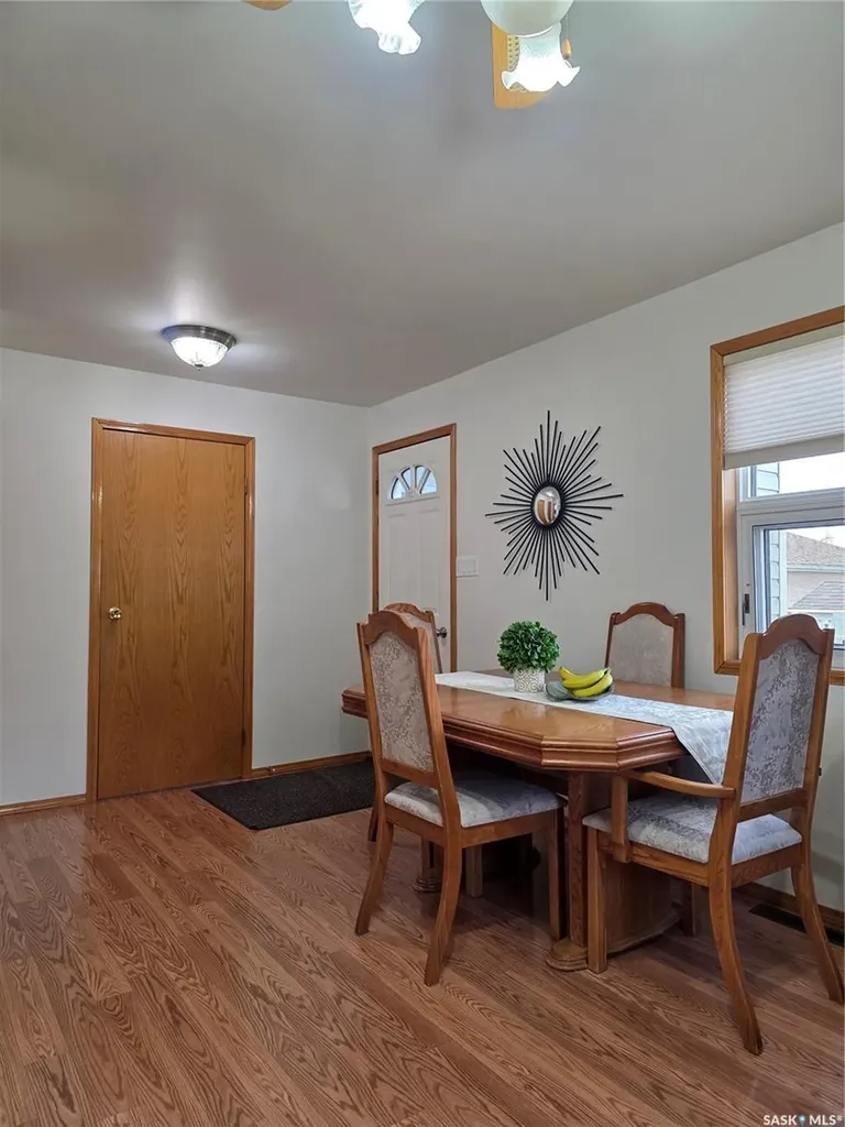 142 10th Avenue W Melville SK S0A 2P0