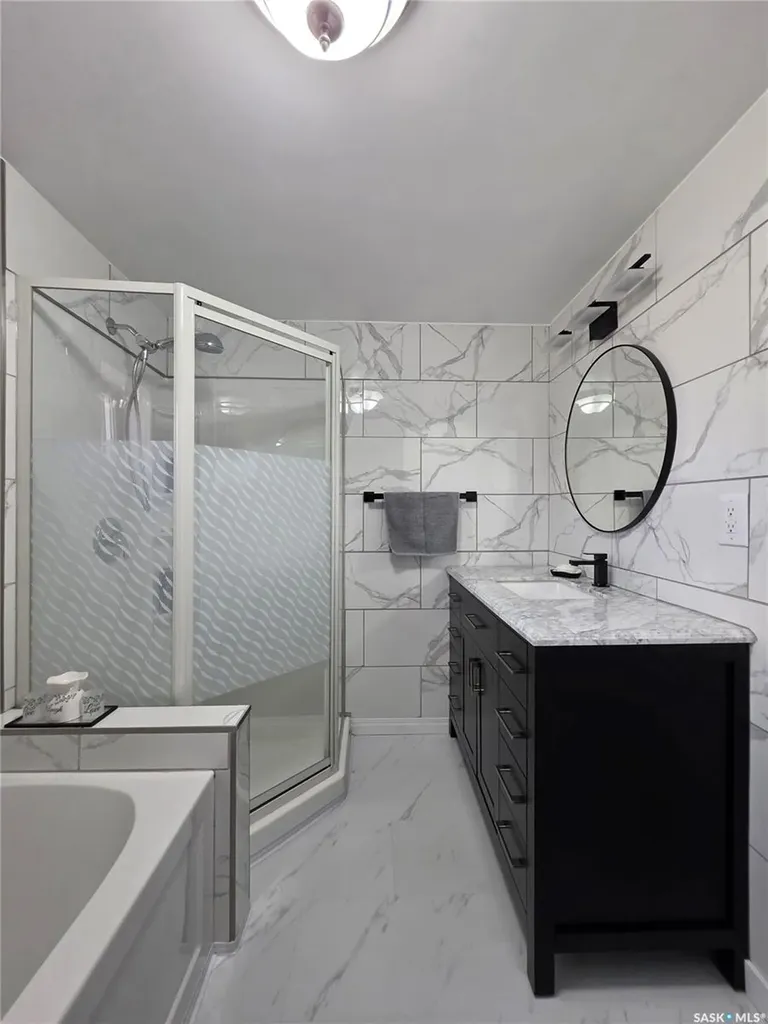 142 10th Avenue W Melville SK S0A 2P0