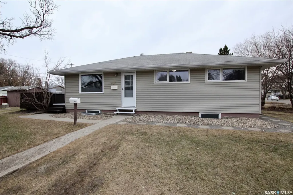 303 Royal Street Regina SK S4R 4Y2