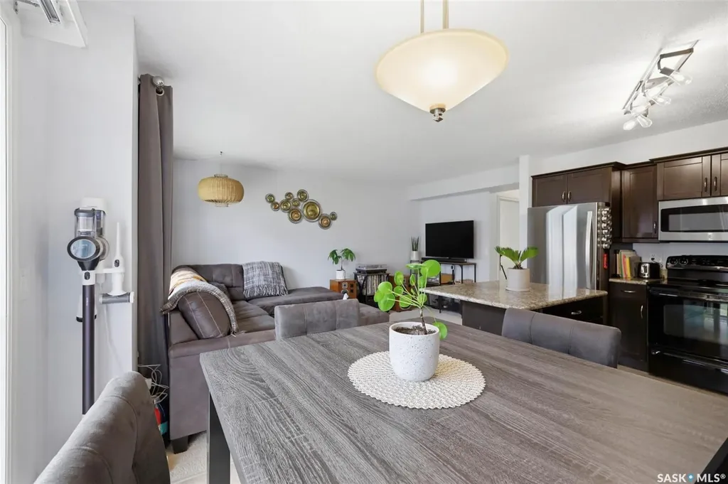 105 Lynd Crescent Saskatoon SK S7T 0C3