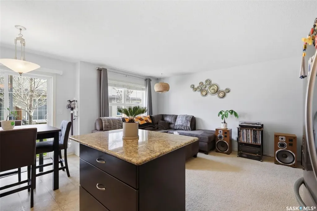 105 Lynd Crescent Saskatoon SK S7T 0C3