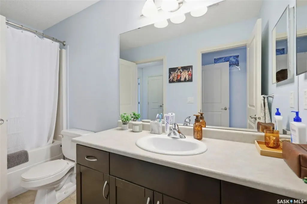 105 Lynd Crescent Saskatoon SK S7T 0C3