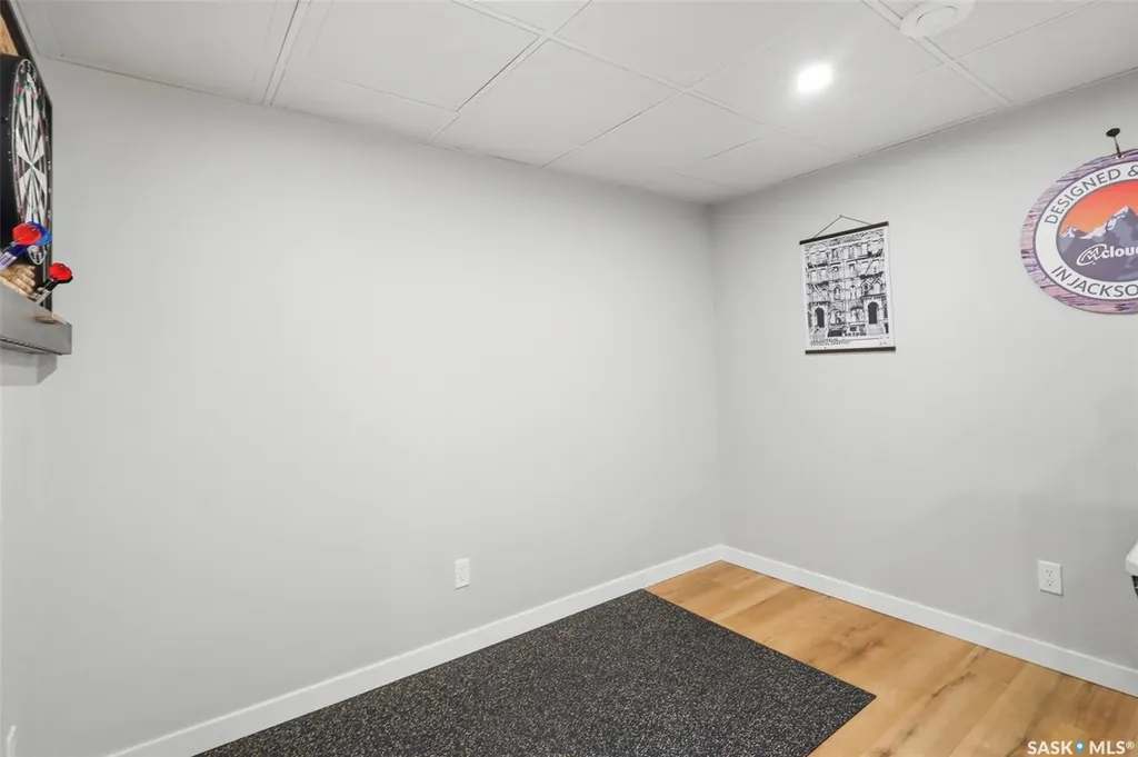 105 Lynd Crescent Saskatoon SK S7T 0C3