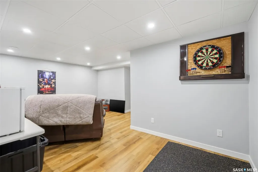 105 Lynd Crescent Saskatoon SK S7T 0C3
