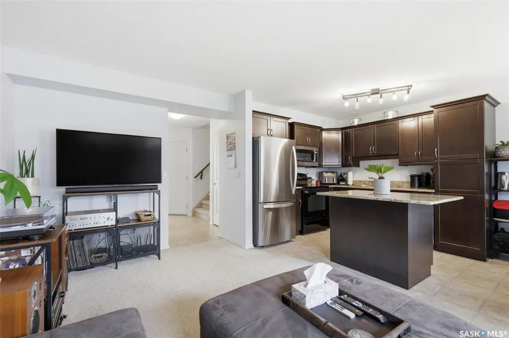 105 Lynd Crescent Saskatoon SK S7T 0C3
