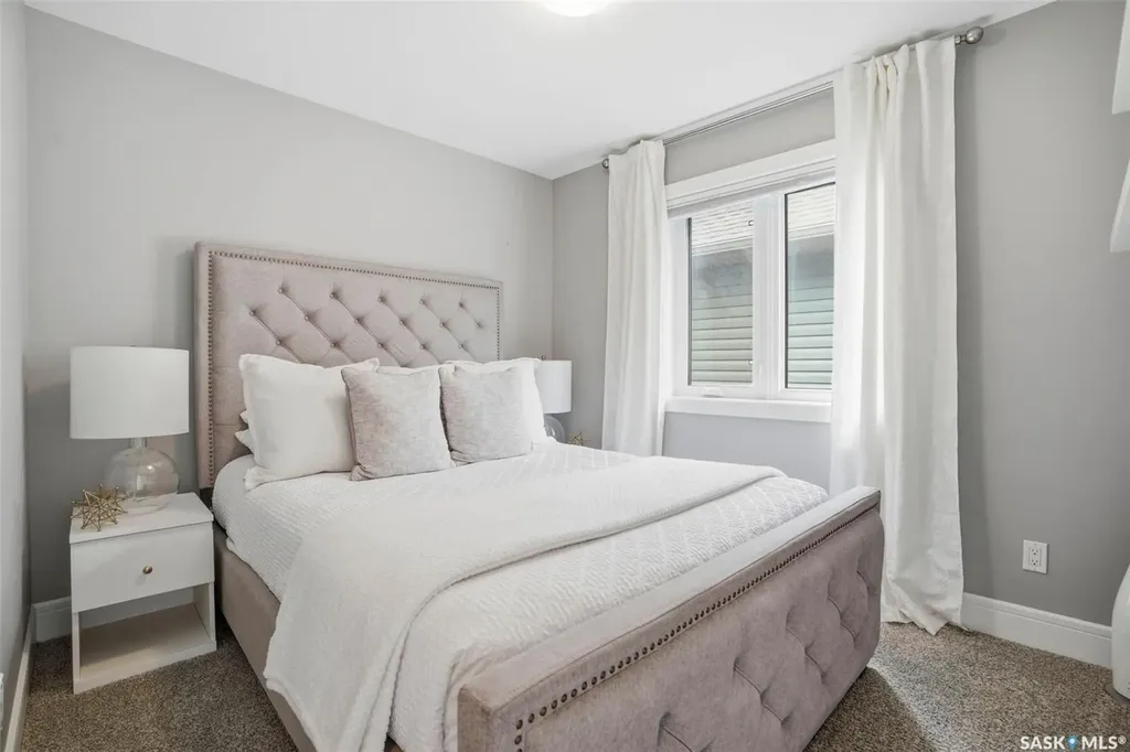 346 Dickson Crescent Saskatoon SK S7T 0T8