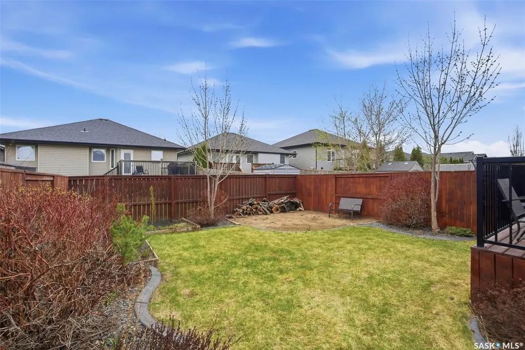 346 Dickson Crescent Saskatoon SK S7T 0T8