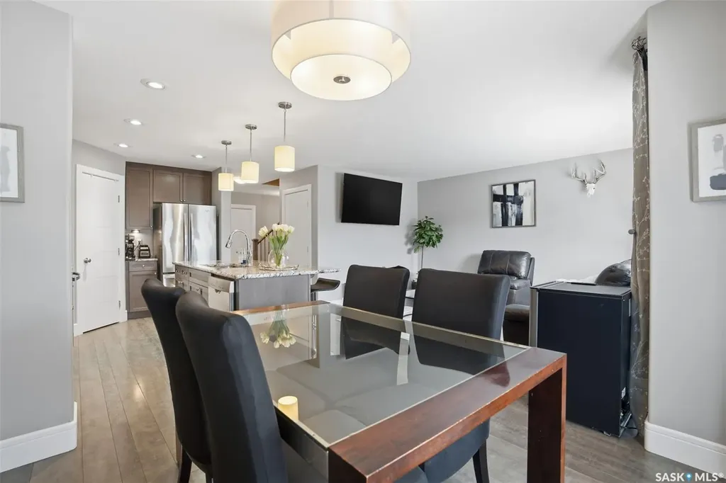 346 Dickson Crescent Saskatoon SK S7T 0T8