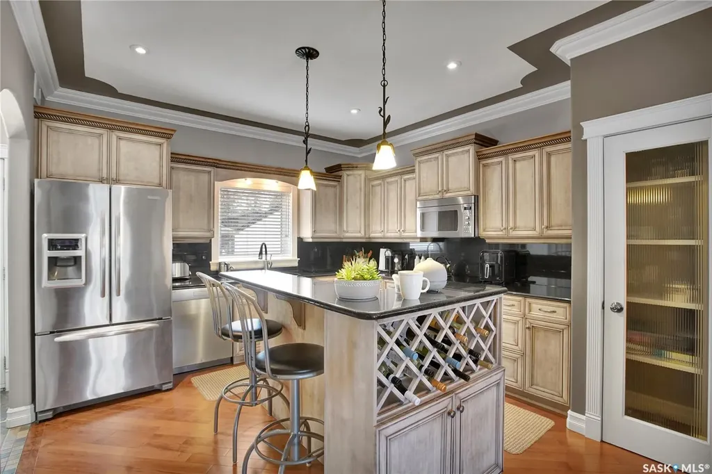 1003 5th Street E Saskatoon SK S7H 1H3