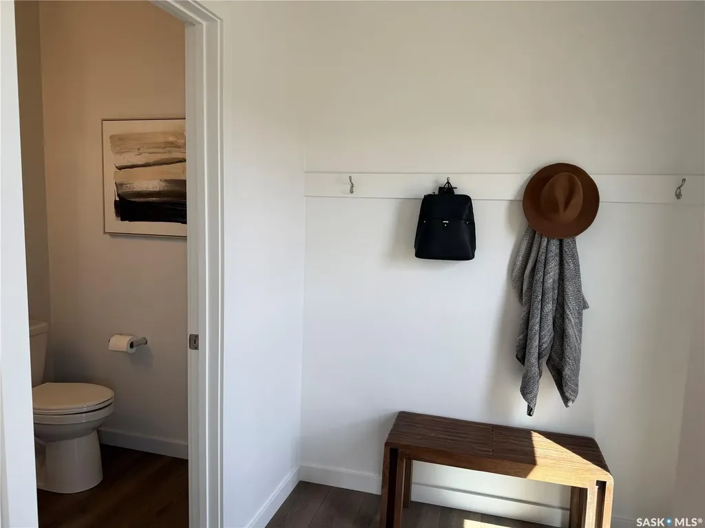 55 Taskamanwa Terrace Saskatoon SK S7V 1Z7