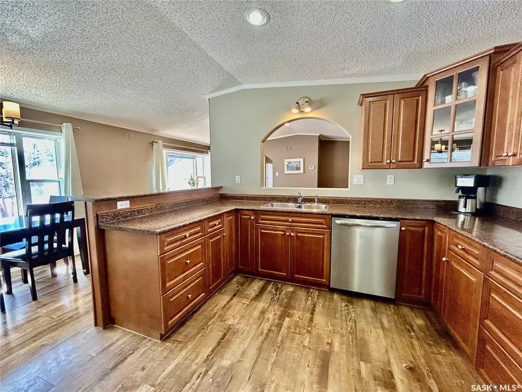 607 Beharrel Street Oxbow SK S0C 2B0