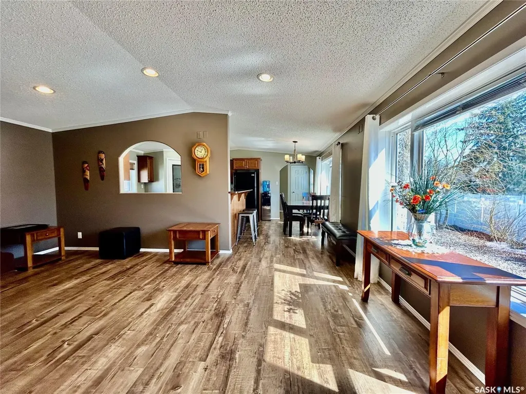 607 Beharrel Street Oxbow SK S0C 2B0