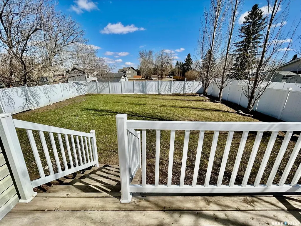 607 Beharrel Street Oxbow SK S0C 2B0