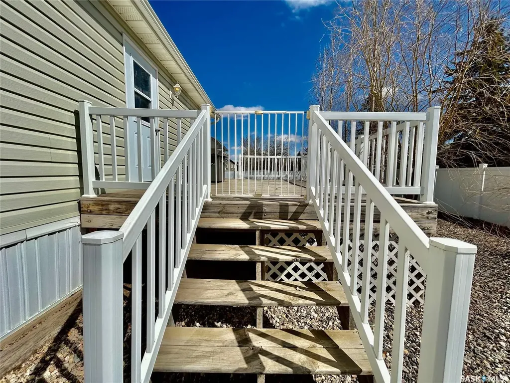607 Beharrel Street Oxbow SK S0C 2B0