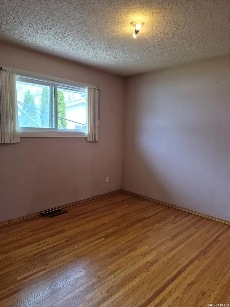 2902 21st Street W Saskatoon SK S7M 0W5
