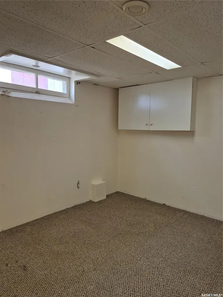 2902 21st Street W Saskatoon SK S7M 0W5
