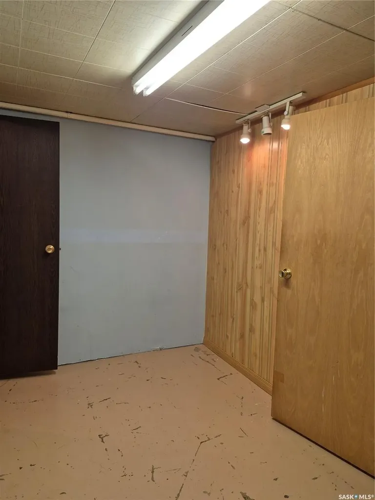 2902 21st Street W Saskatoon SK S7M 0W5