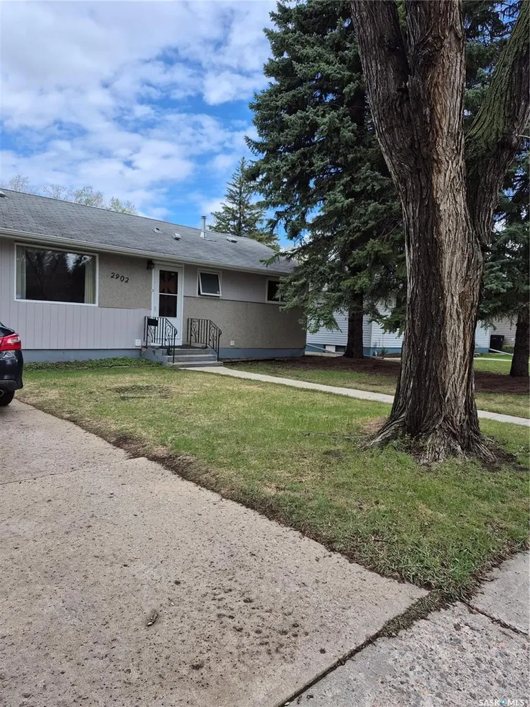 2902 21st Street W Saskatoon SK S7M 0W5