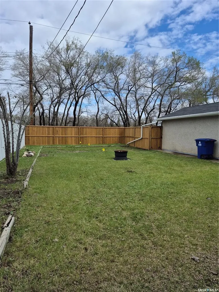 2902 21st Street W Saskatoon SK S7M 0W5