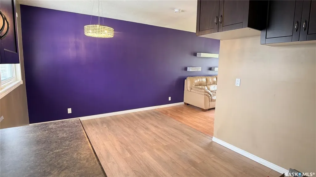 1276 King Street Estevan SK S4A 1L5