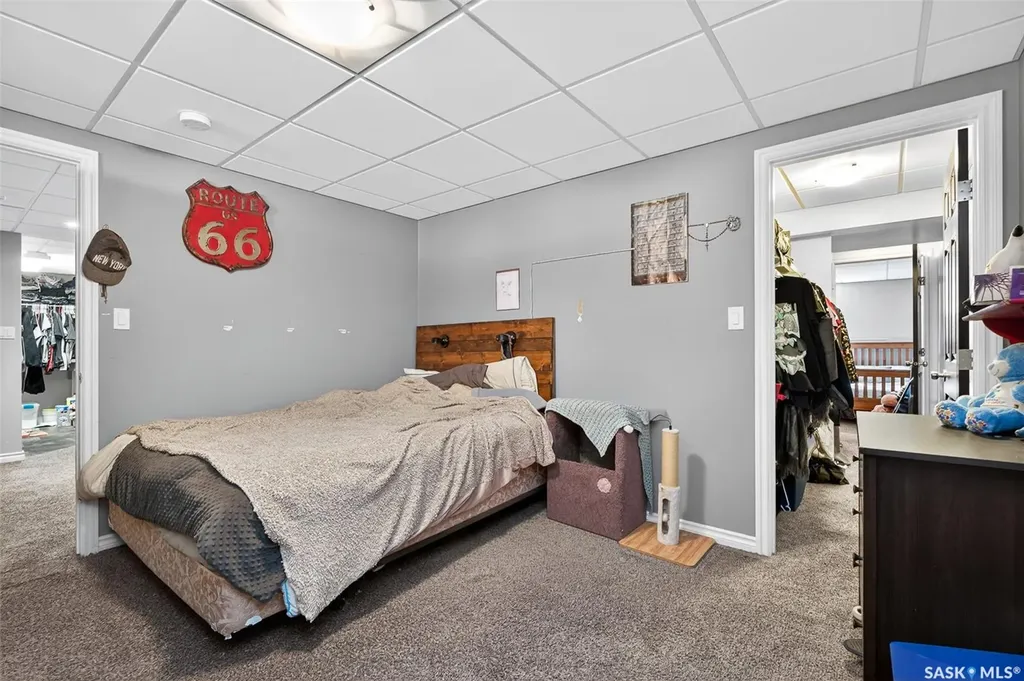 57 Daisy Crescent Moose Jaw SK S6J 1C2