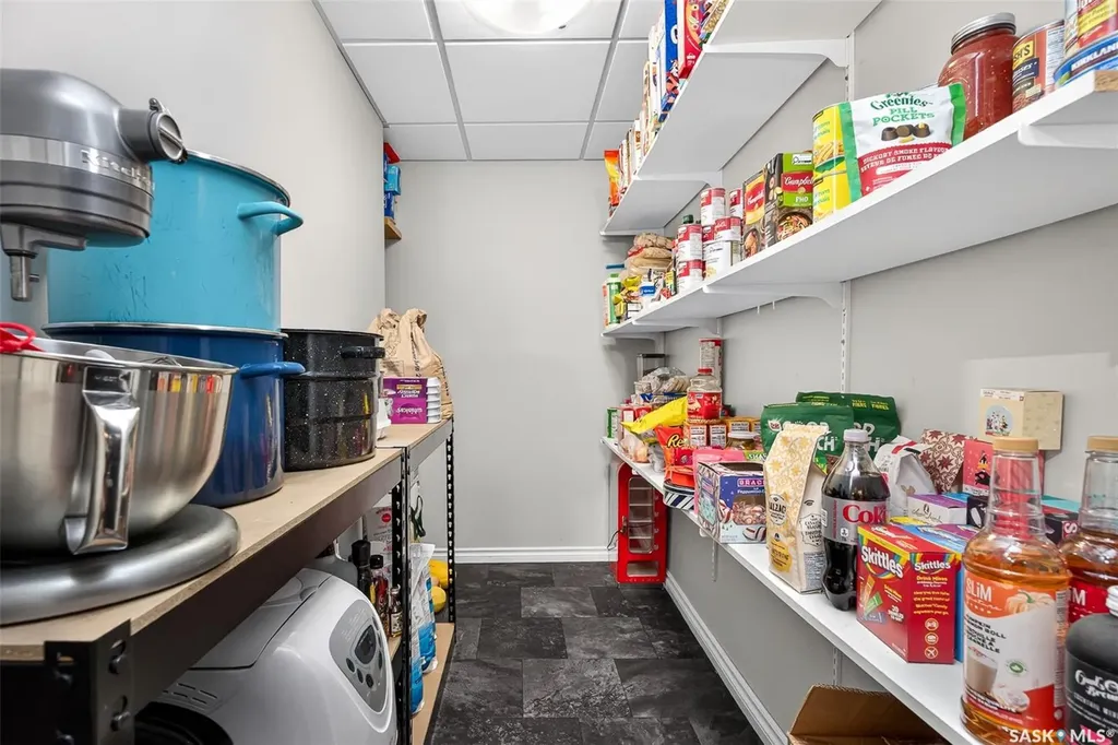 57 Daisy Crescent Moose Jaw SK S6J 1C2